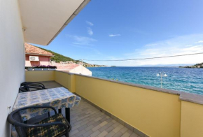 Apartments Kolt - 15m from sea